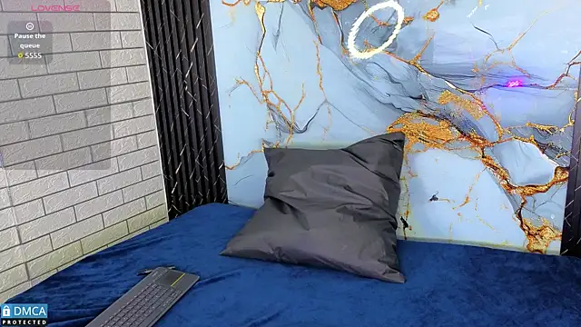 MaeveKuro online show from November 28, 3:09 am