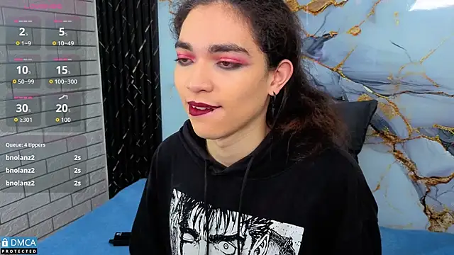 MaeveKuro online show from December 23, 3:26 am