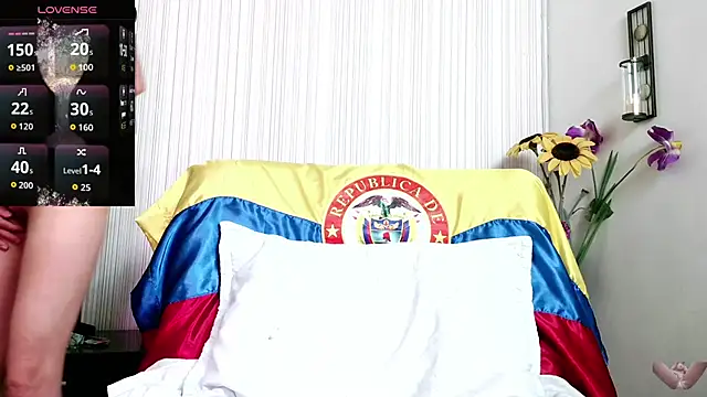 Snapshot of anastaciafire25 chatting on November 6, 6:31 pm anastaciafire25 online show from November 6, 6:31 pm