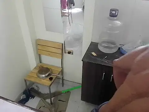 fitbuddy1 online show from February 4, 8:20 am