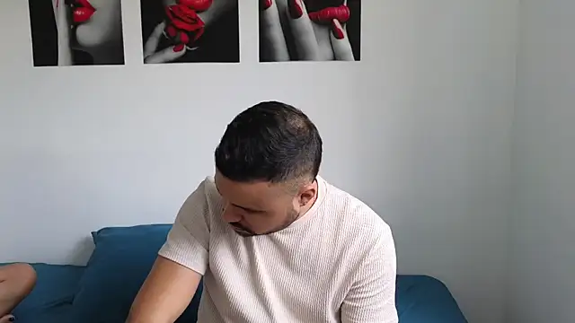 Snapshot of khalidferrer chatting on March 3, 12:37 pm khalidferrer online show from March 3, 12:37 pm