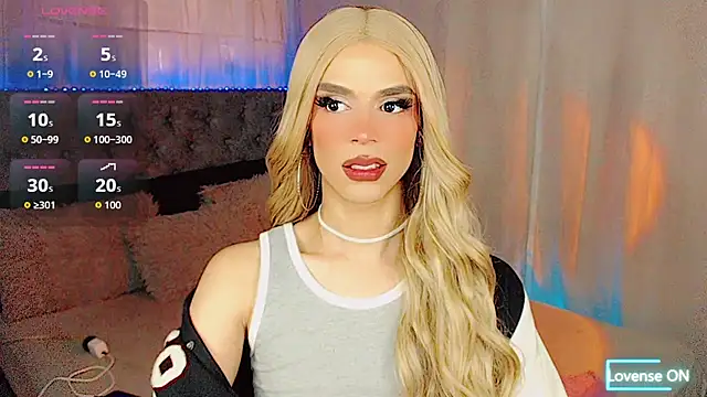 Snapshot of Dalila_moan chatting on September 29, 9:08 pm Dalila moan online show from September 29, 9:08 pm