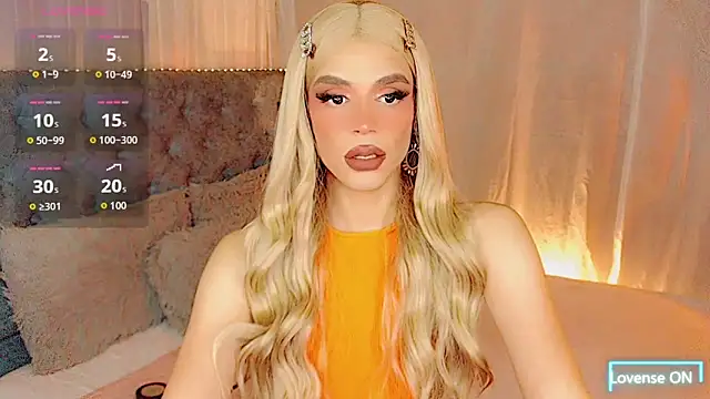 Snapshot of Dalila_moan chatting on October 6, 12:19 am Dalila moan online show from October 6, 12:19 am