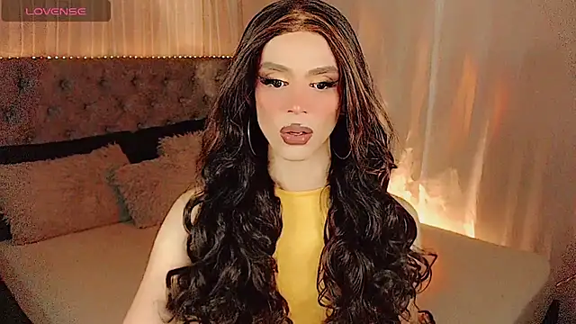 Snapshot of Dalila_moan chatting on November 7, 12:54 am Dalila moan online show from November 7, 12:54 am