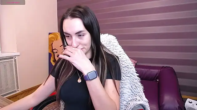 Snapshot of JenniferStone chatting on March 2, 8:10 am JenniferStone online show from March 2, 8:10 am