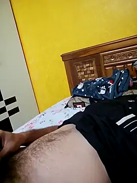 ayush292000 online show from December 14, 8:02 pm