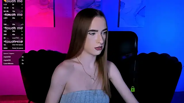 doll vey online show from December 5, 8:49 pm