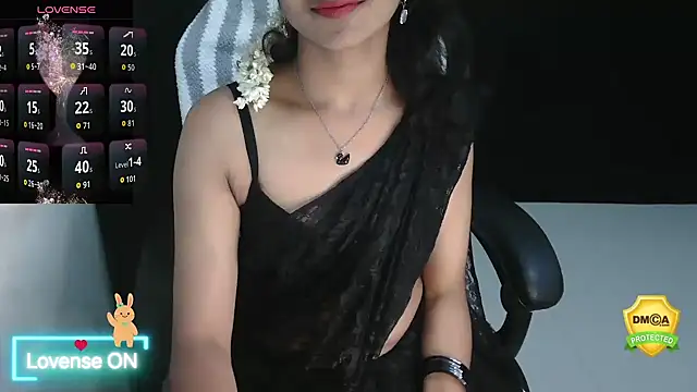 Snapshot of fullmoan chatting on October 7, 5:21 pm fullmoan online show from October 7, 5:21 pm