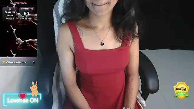 Snapshot of fullmoan chatting on November 21, 5:33 pm fullmoan online show from November 21, 5:33 pm