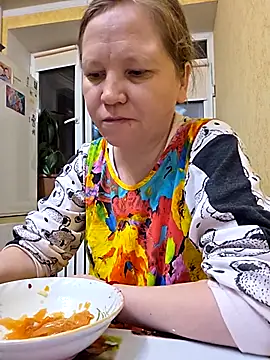 -Kathrine kit- online show from November 19, 1:22 pm