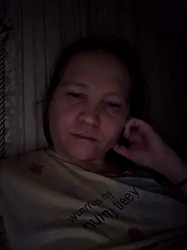 -Kathrine kit- online show from November 28, 8:44 pm