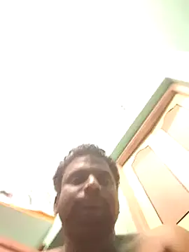 Snapshot of beyondthelines123 chatting on March 3, 1:31 pm beyondthelines123 online show from March 3, 1:31 pm