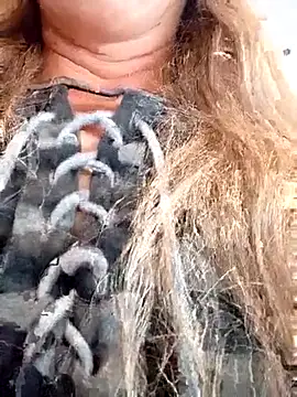 wetnwildforyou online show from September 20, 4:52 pm