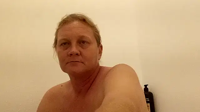 wetnwildforyou online show from November 11, 12:54 am