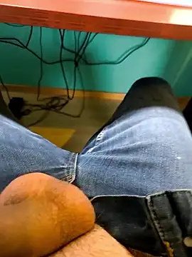 bavaricus123 online show from April 14, 6:30 am