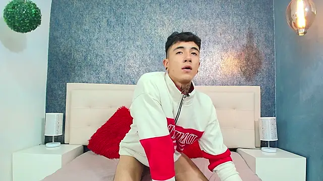 Snapshot of Patrick_Rango chatting on November 25, 3:39 am Patrick Rango online show from November 25, 3:39 am