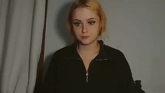 sluttypumpkin online show from July 30, 7:18 am