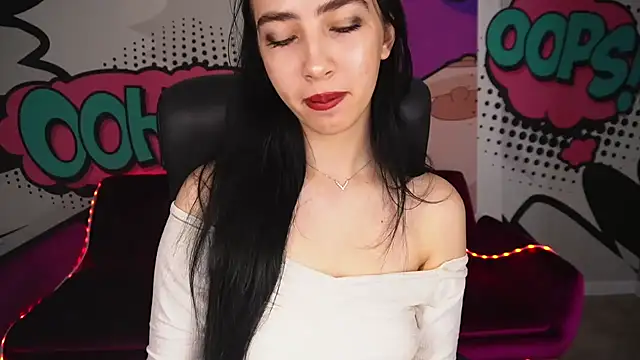 Snapshot of WildKittenX_ chatting on September 26, 5:44 am WildKittenX online show from September 26, 5:44 am