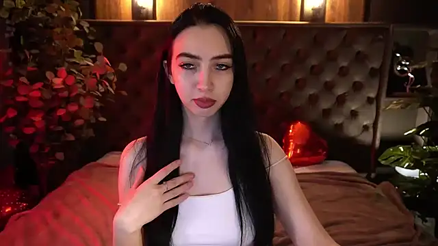 WildKittenX  online show from February 8, 6:39 am