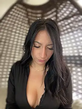 Snapshot of Mila_LS chatting on March 4, 2:53 pm Mila LS online show from March 4, 2:53 pm