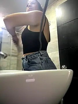 Snapshot of Mila_LS chatting on September 13, 1:11 pm Mila LS online show from September 13, 1:11 pm