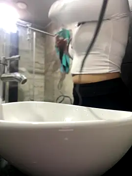 Snapshot of Mila_LS chatting on September 15, 1:11 pm Mila LS online show from September 15, 1:11 pm