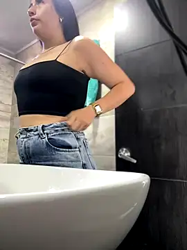 Snapshot of Mila_LS chatting on October 5, 12:58 pm Mila LS online show from October 5, 12:58 pm