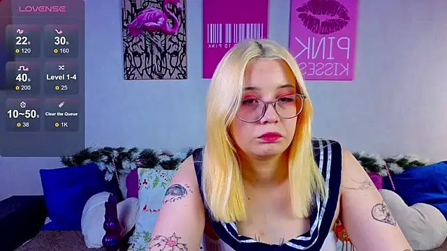 AuroraPrincess online show from December 22, 1:19 pm