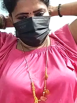 Snapshot of abinaya26 chatting on October 24, 6:59 pm abinaya26 online show from October 24, 6:59 pm