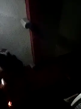 crisssalazar online show from March 15, 4:24 am