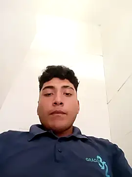 crisssalazar online show from September 16, 5:47 pm