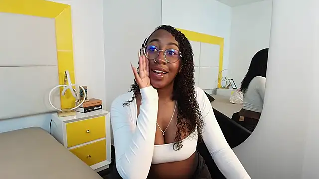 Qeen blackk online show from January 13, 8:47 pm