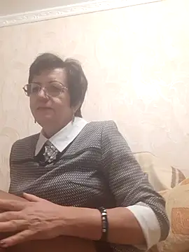 Lota5821 online show from April 14, 7:20 pm