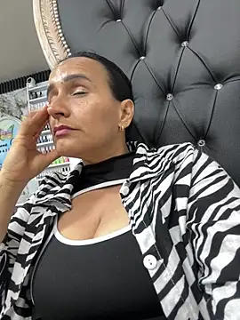 Sara Charmy online show from March 10, 10:04 pm