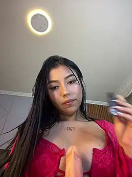 i sabella 25 online show from April 16, 5:52 am