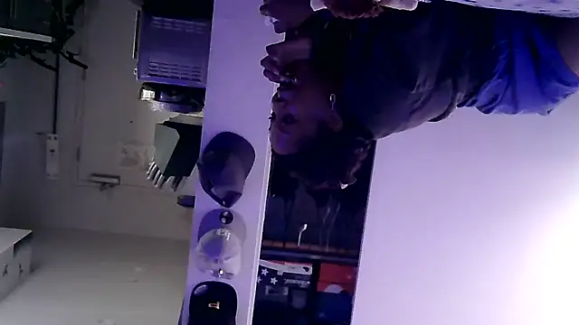 sexyblackcouple20 online show from March 15, 8:48 am