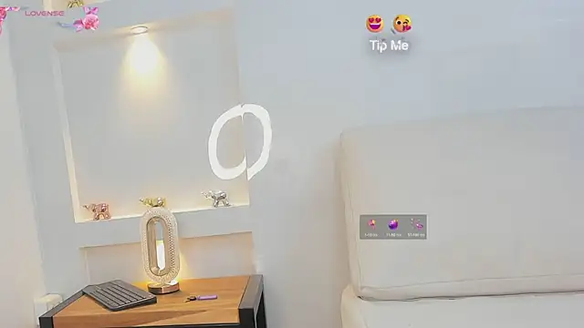 naomi spark3 online show from March 18, 7:42 pm