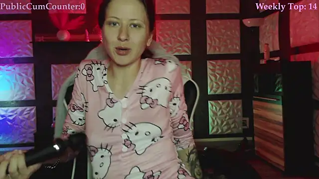 Snapshot of SweetSeraphine chatting on December 3, 7:05 am SweetSeraphine online show from December 3, 7:05 am