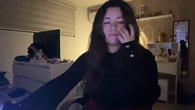 Piolapk online show from March 30, 1:06 am