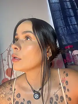Snapshot of HotAlana_ chatting on May 26, 8:16 pm HotAlana online show from May 26, 8:16 pm