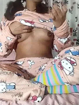 FresitaSquirt24 online show from February 11, 11:43 pm