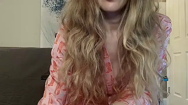 Snapshot of iamamandarose chatting on November 19, 3:56 pm iamamandarose online show from November 19, 3:56 pm