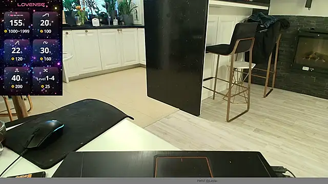 Layla- online show from February 1, 9:21 am