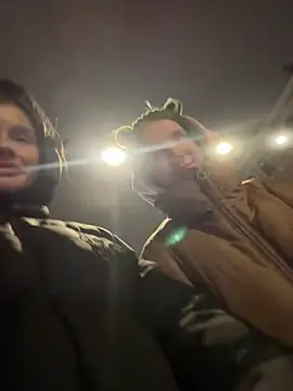 Snapshot of melicious_ chatting on March 13, 8:22 pm melicious online show from March 13, 8:22 pm