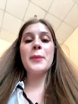 Snapshot of melicious_ chatting on October 5, 7:50 am melicious online show from October 5, 7:50 am