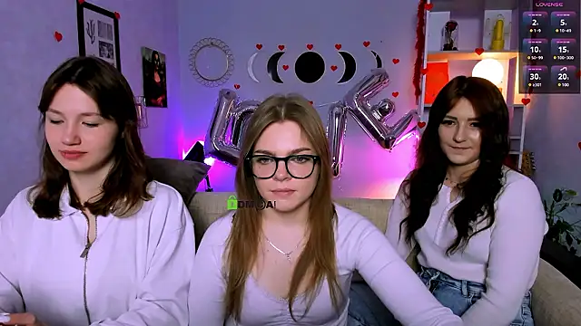 helli belli online show from February 12, 8:26 pm