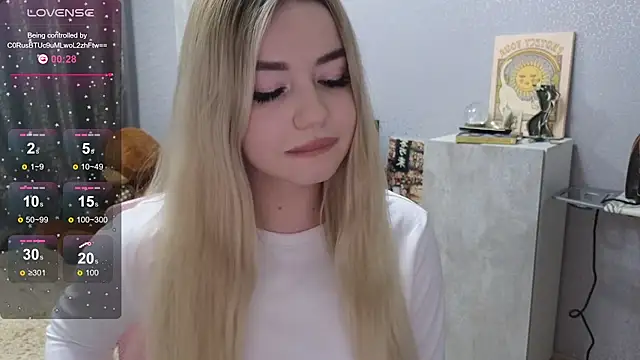 Snapshot of maaaay20 chatting on March 3, 6:22 pm maaaay20 online show from March 3, 6:22 pm