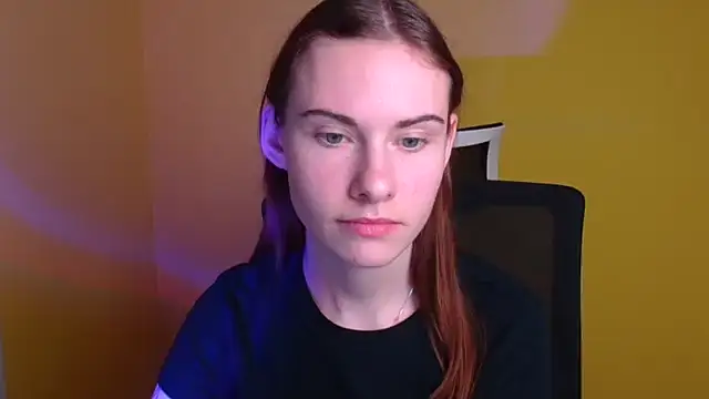 Fiona Night online show from March 9, 12:53 am