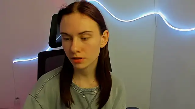 Fiona Night online show from March 20, 4:29 am