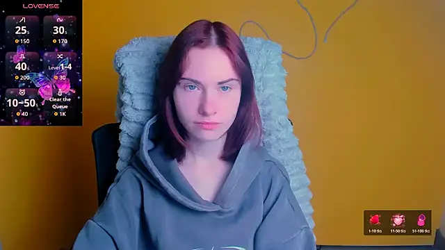 Fiona Night online show from April 15, 5:36 am